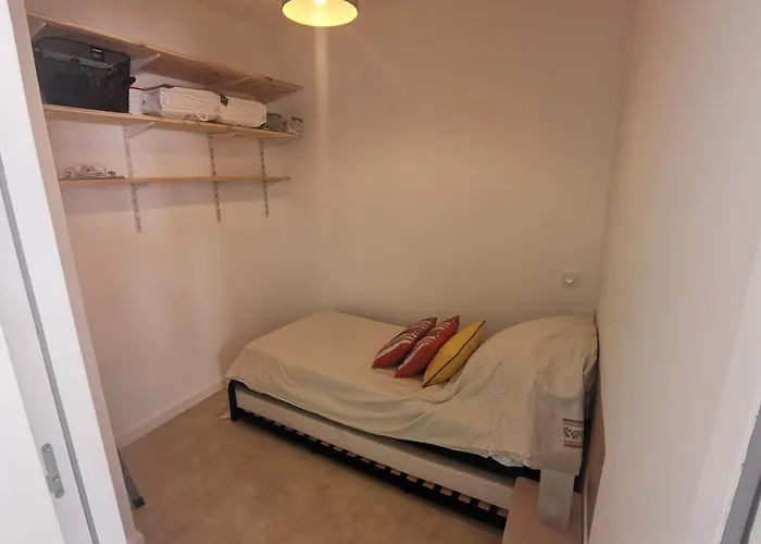 Neuf Avec Balcon Et Parking, Piscine Au Domaine De La Saviniere - Fr-1-194-306 La Tranche-sur-Mer