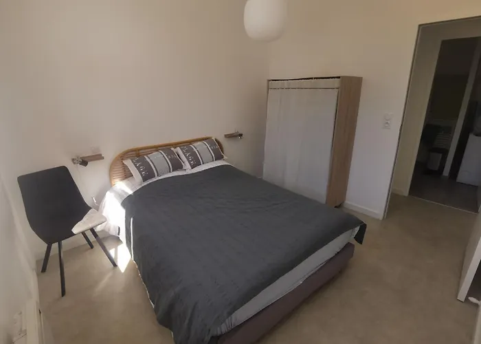 Neuf Avec Balcon Et Parking, Piscine Au Domaine De La Saviniere - Fr-1-194-306 La Tranche-sur-Mer