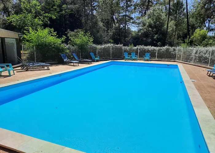 Neuf Avec Balcon Et Parking, Piscine Au Domaine De La Saviniere - Fr-1-194-306 La Tranche-sur-Mer